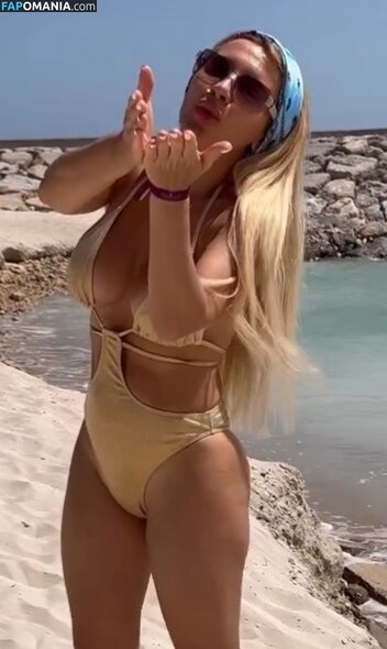 Josephine / Tanya Zolotova / Vasylysa / mother of Veronika Zolotova / zolotova.06 Nu OnlyFans  Foto vazada #25