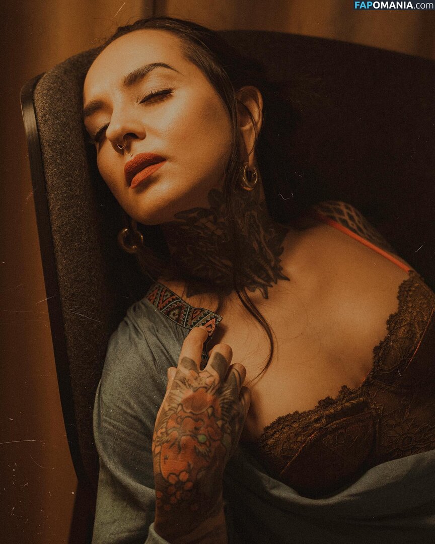 Tatiana Shmaylyuk / sweetsynner / tati_booyakah Nu OnlyFans  Foto vazada #1