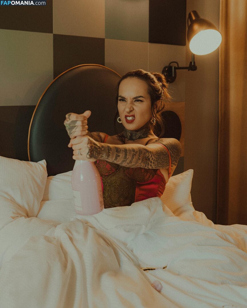 Tatiana Shmaylyuk / sweetsynner / tati_booyakah Nu OnlyFans  Foto vazada #7