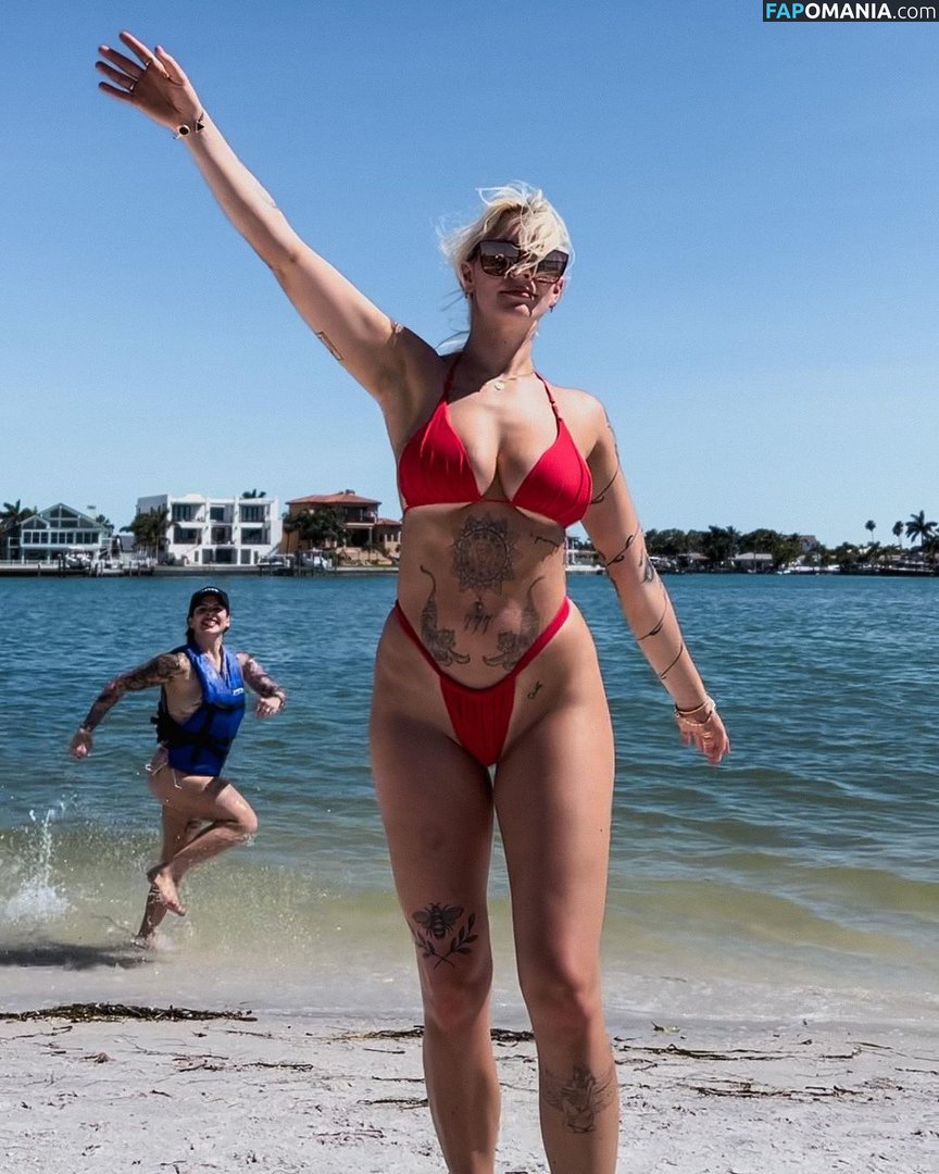 Taylor Hughs / Taytayhuggs / TheLexiV / Xxraelynnxx Nu OnlyFans  Foto vazada #16