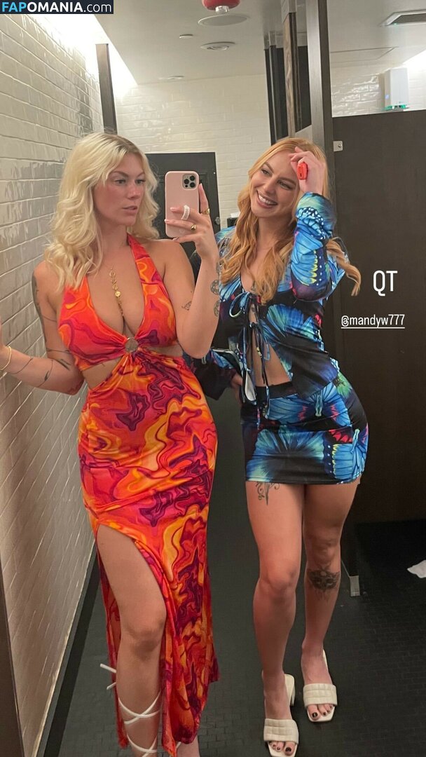 Taylor Hughs / Taytayhuggs / TheLexiV / Xxraelynnxx Nu OnlyFans  Foto vazada #157