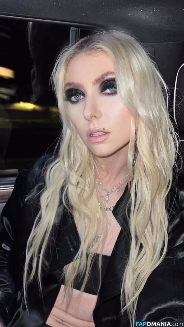 Taylor Momsen / aryelsoul / taylormomsen Nu OnlyFans  Foto vazada #701