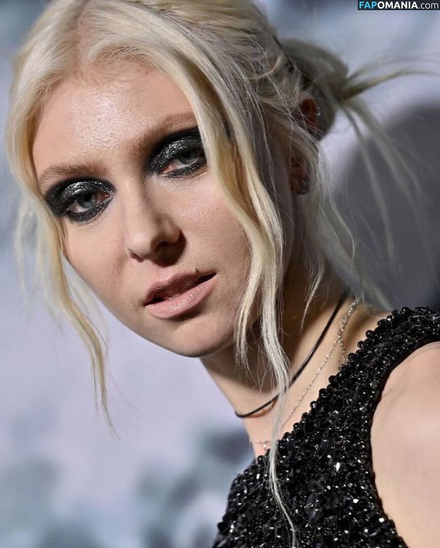 Taylor Momsen / aryelsoul / taylormomsen Nu OnlyFans  Foto vazada #709