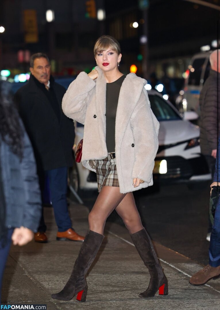 Taylor Swift / taylorswift / taylorswift13 Nu OnlyFans  Foto vazada #84