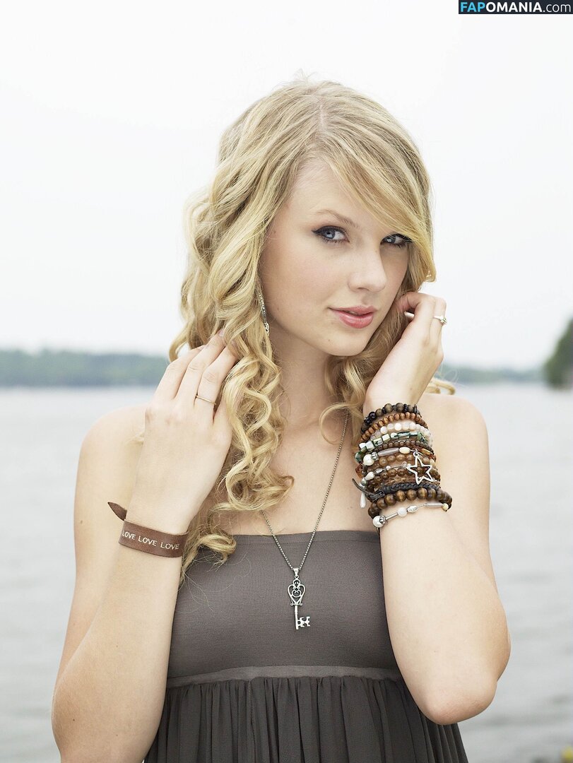 Taylor Swift / taylorswift / taylorswift13 Nu OnlyFans  Foto vazada #102