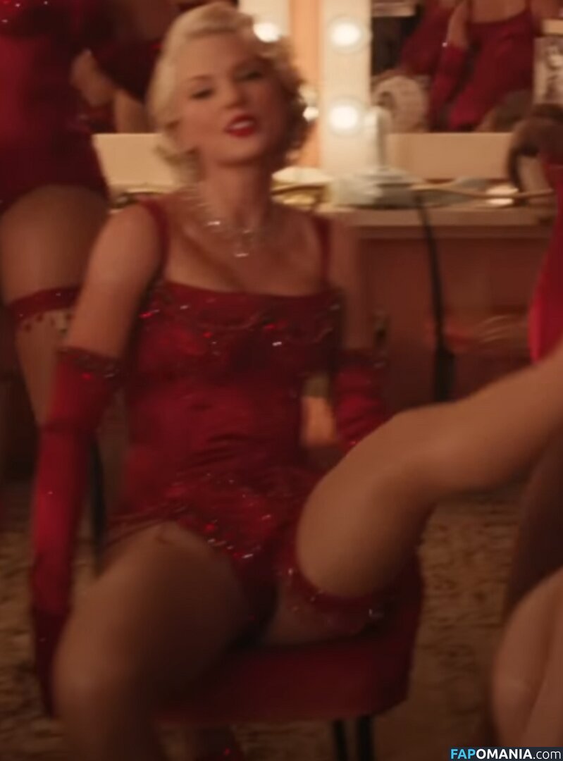 Taylor Swift / taylorswift / taylorswift13 Nu OnlyFans  Foto vazada #139