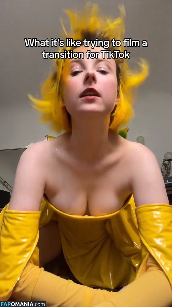 Tessa Violet / tessaviolet / thechronicmasochist Nu OnlyFans  Foto vazada #10