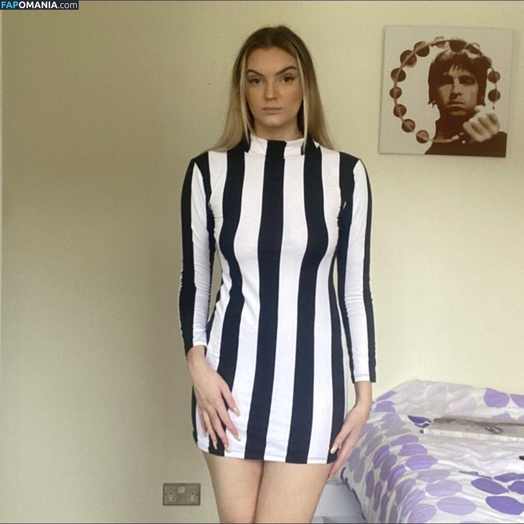 cl0ut / th0tb0t Nu OnlyFans  Foto vazada #5