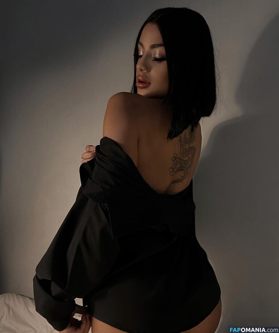 Thaina Rocha / thainaaroch Nu OnlyFans  Foto vazada #3