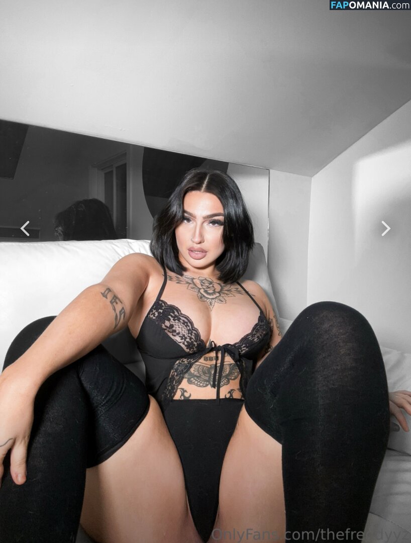Frederike sylvain / Thefreddyzz / thefreddyz Nu OnlyFans  Foto vazada #1