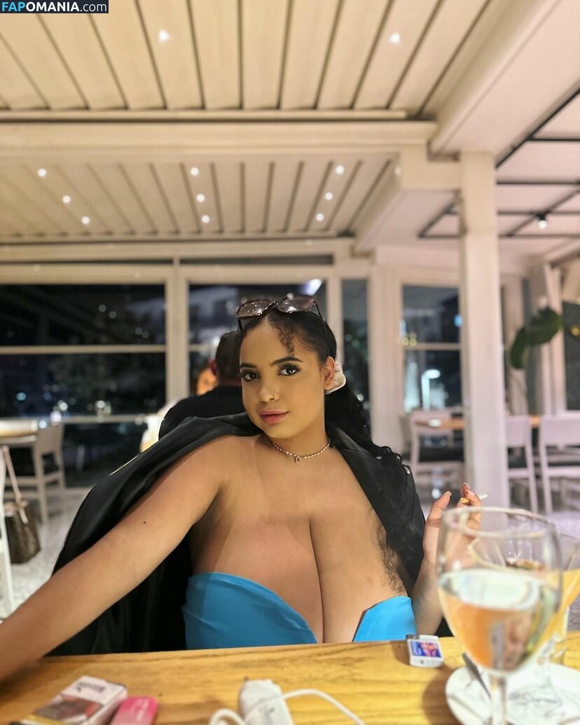 girlinred / thegirlinred0 Nu OnlyFans  Foto vazada #107