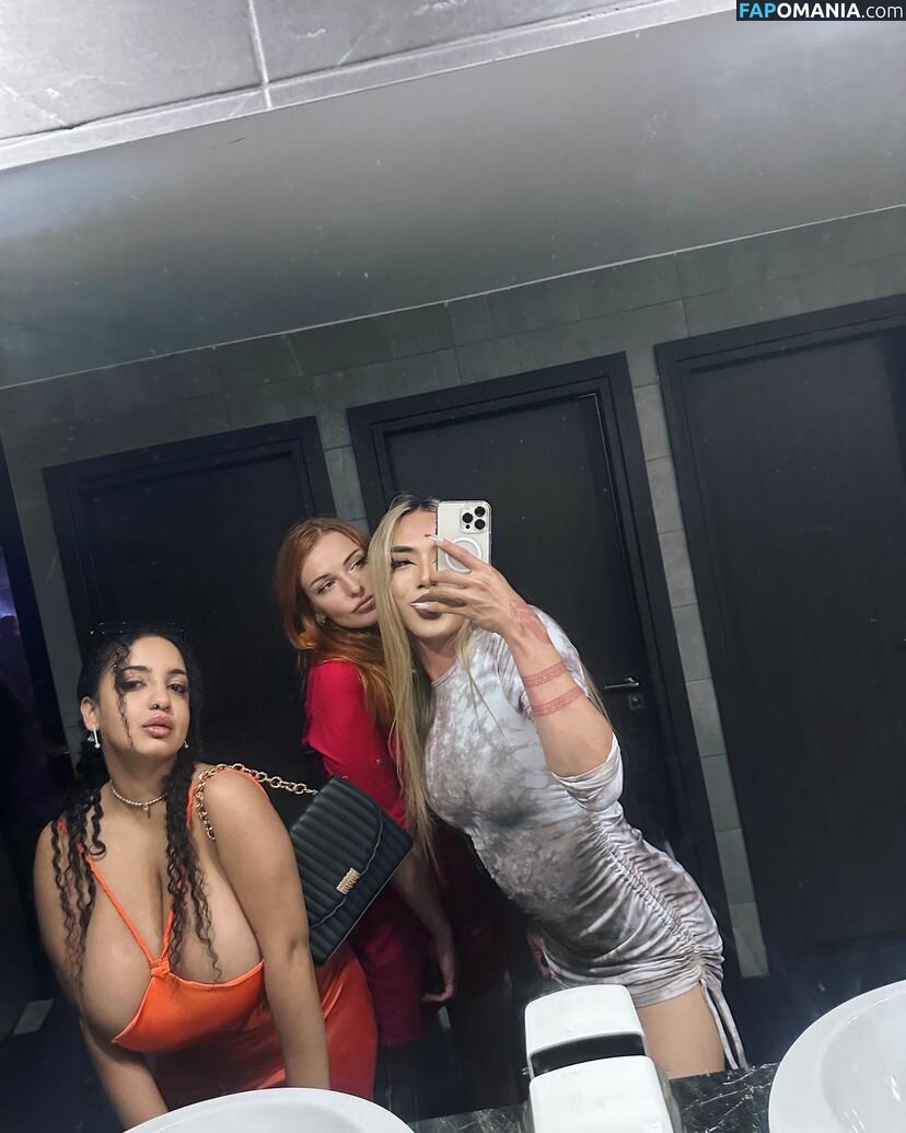 girlinred / thegirlinred0 Nu OnlyFans  Foto vazada #110