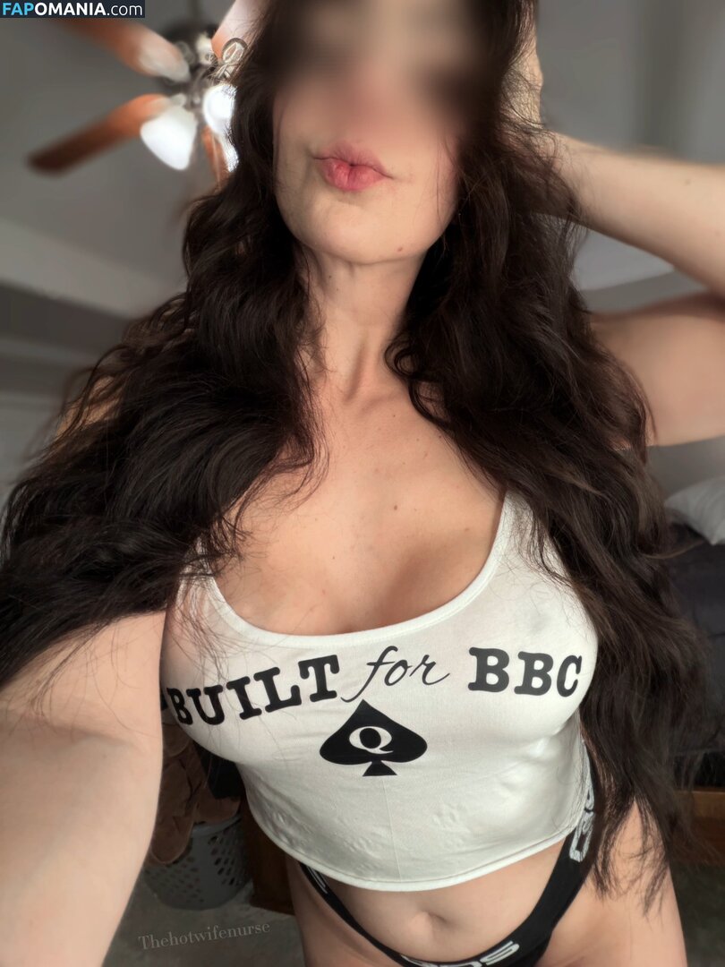 Thehotwifenurse / girlthatbreathesunderwater Nu OnlyFans  Foto vazada #13