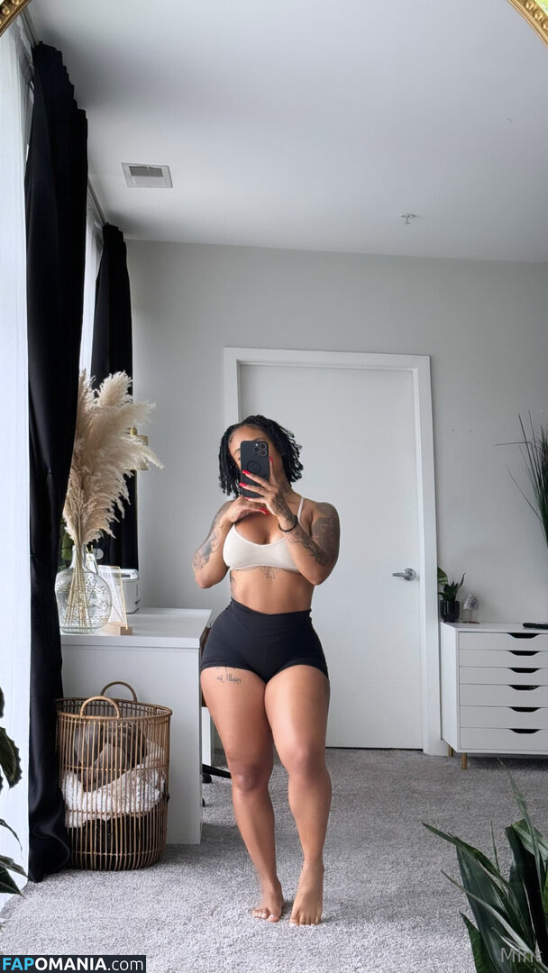 thereal_mint / therealbombshell_mint Nu OnlyFans  Foto vazada #8