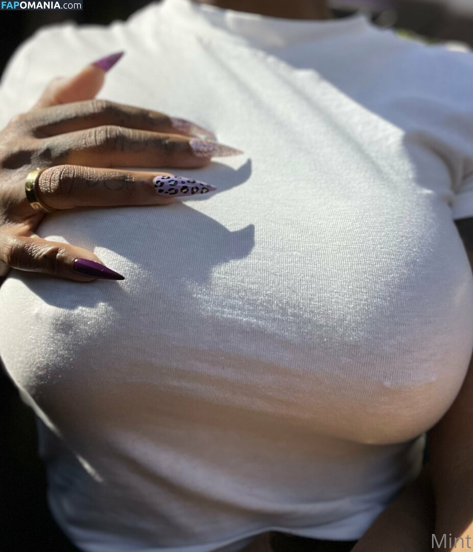 thereal_mint / therealbombshell_mint Nu OnlyFans  Foto vazada #10