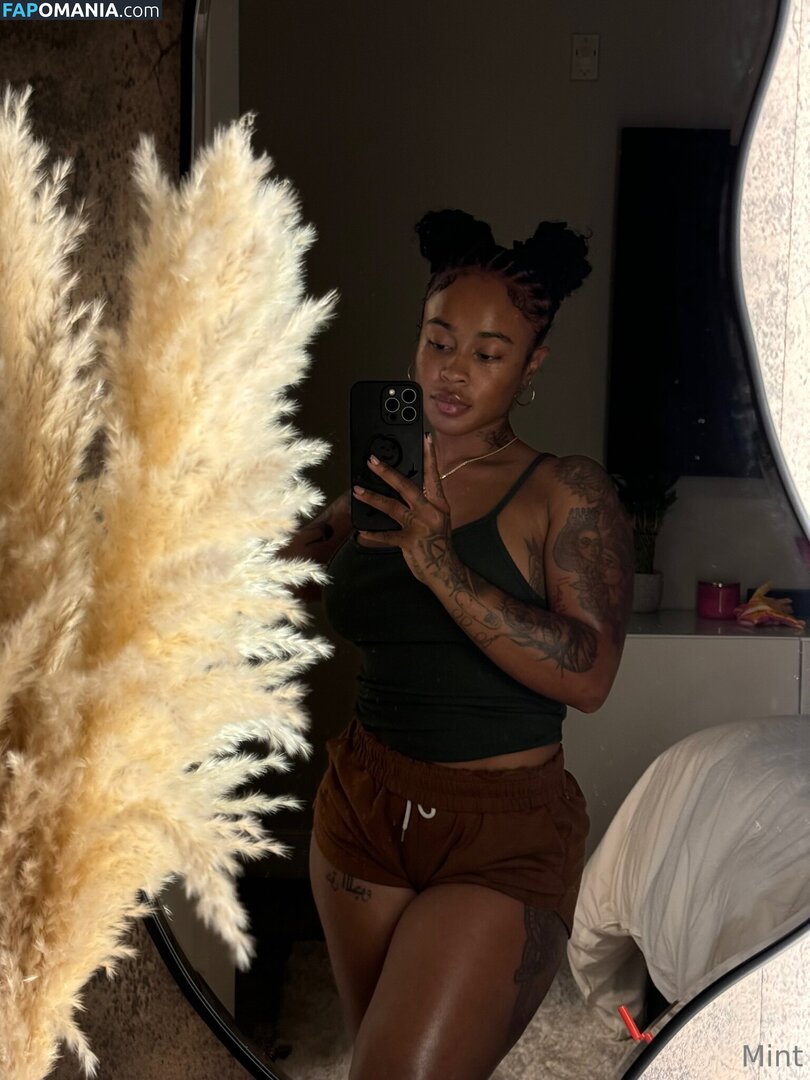 thereal_mint / therealbombshell_mint Nu OnlyFans  Foto vazada #14