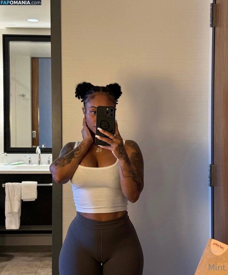 thereal_mint / therealbombshell_mint Nu OnlyFans  Foto vazada #18