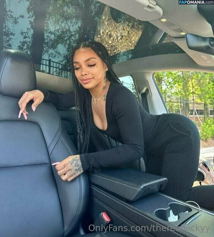 _luhcuban / therealvickyy Nu OnlyFans  Foto vazada #64