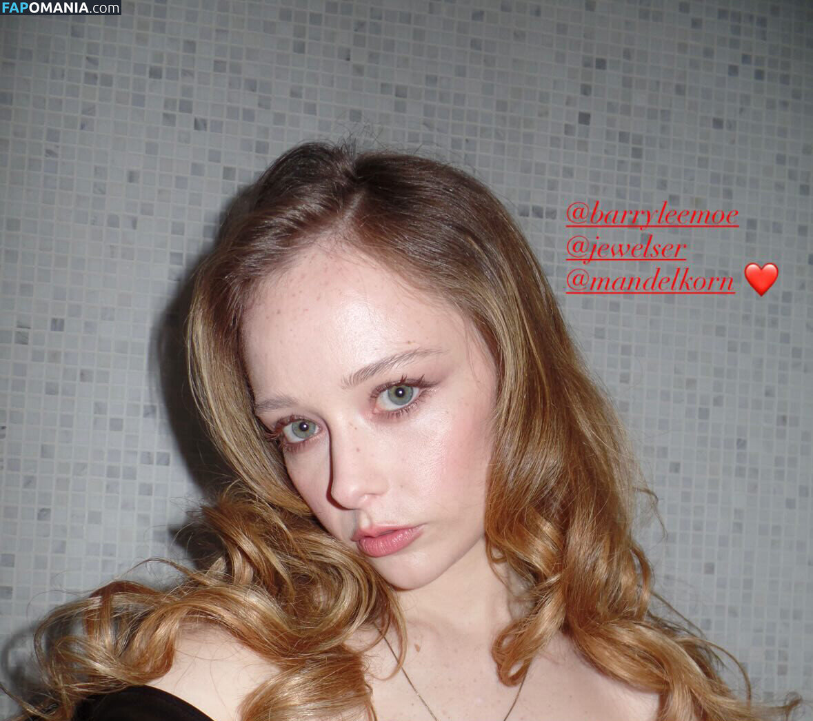 SuzieSon / charlieisomething / mymotherfvckedmickjagger / thestrawberrybutcher Nu OnlyFans  Foto vazada #6