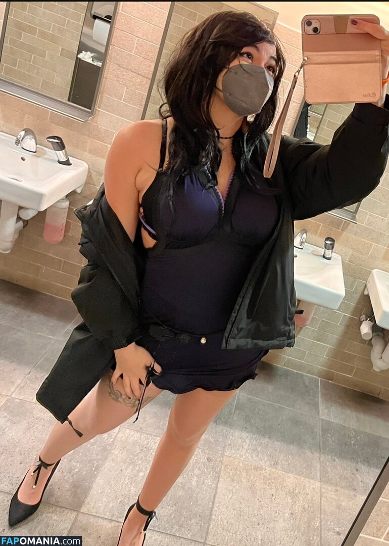 Tiffany Lockheart / Tiffanymaycry / tiffanylockheart Nu OnlyFans  Foto vazada #353