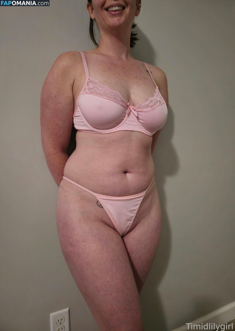 Timidlilygirl / timidgirll Nu OnlyFans  Foto vazada #8