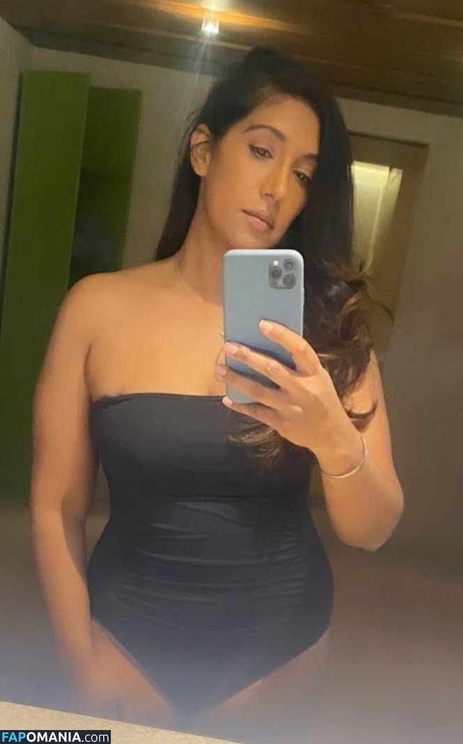 Tina Daheley / https: / tinadaheley Nu OnlyFans  Foto vazada #13