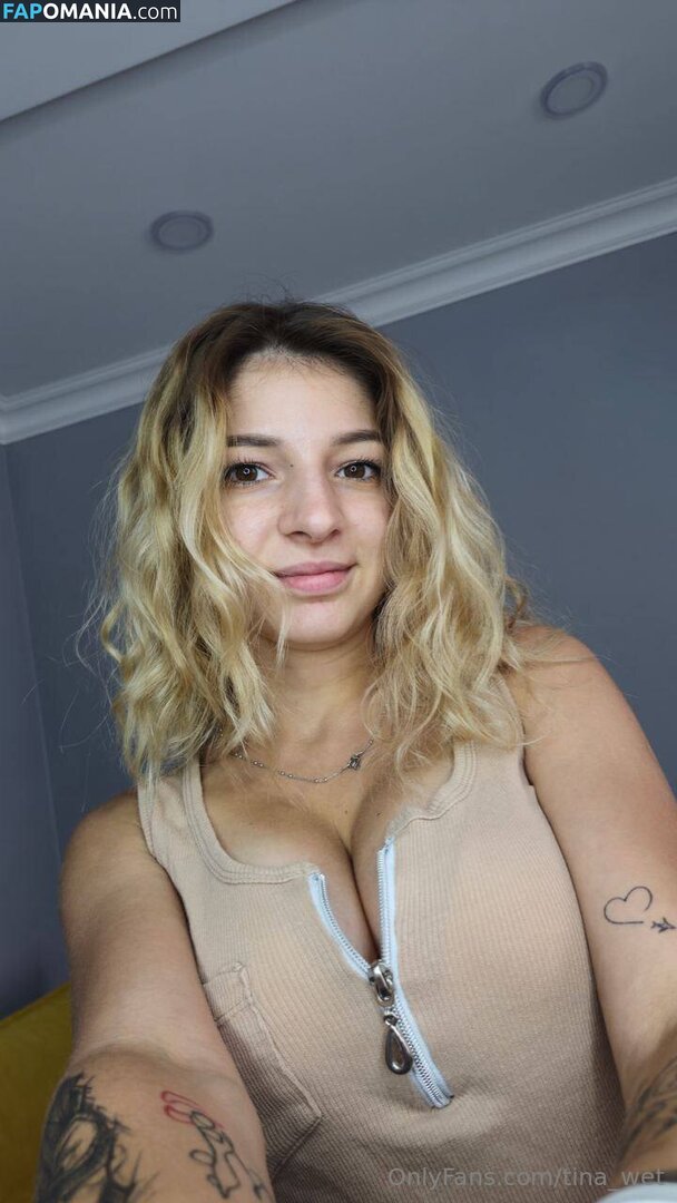 tina_wet / tinawetshi Nu OnlyFans  Foto vazada #8