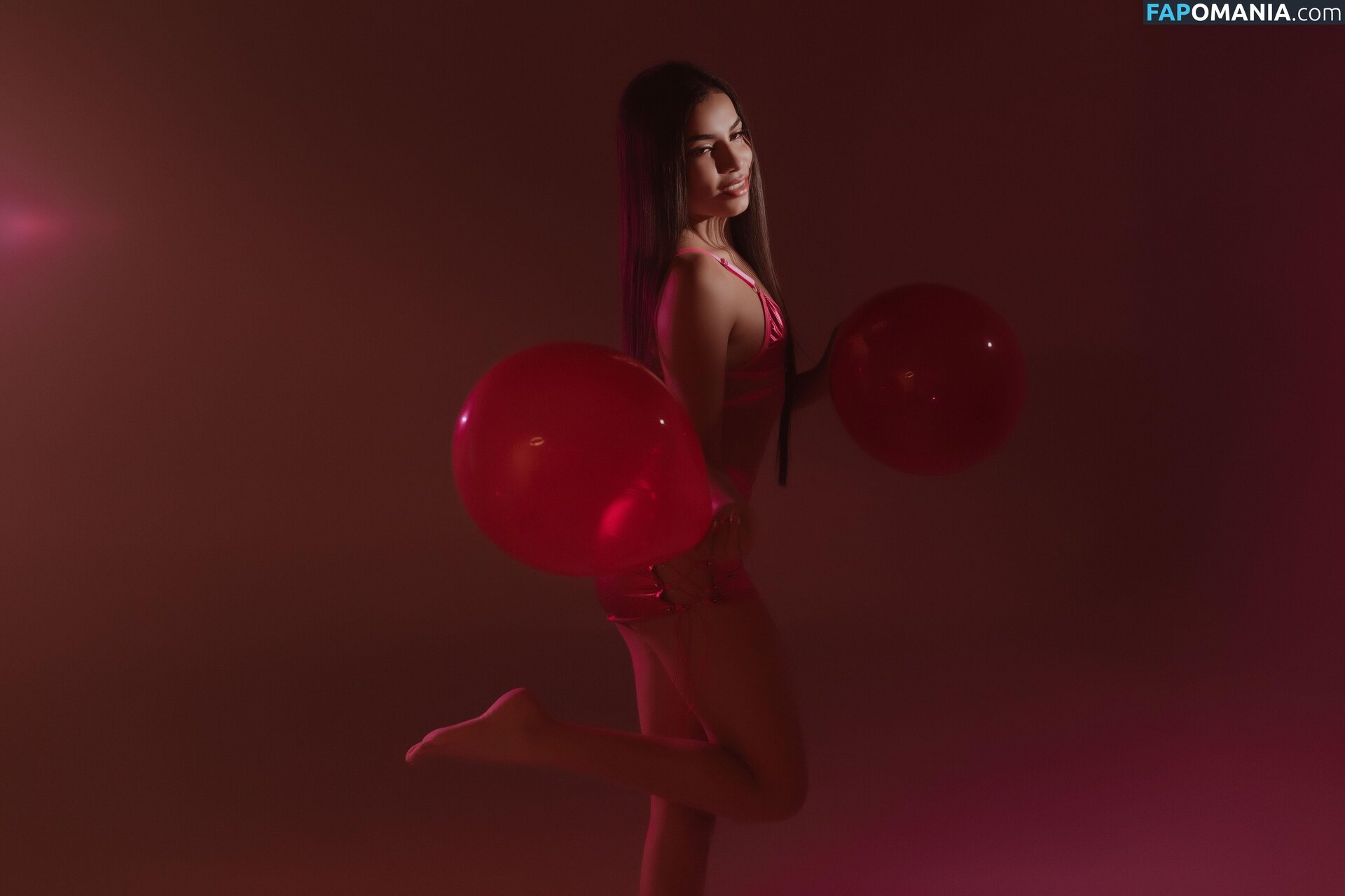 Tiphani Walker / tiffanywalkerny Nu OnlyFans  Foto vazada #1