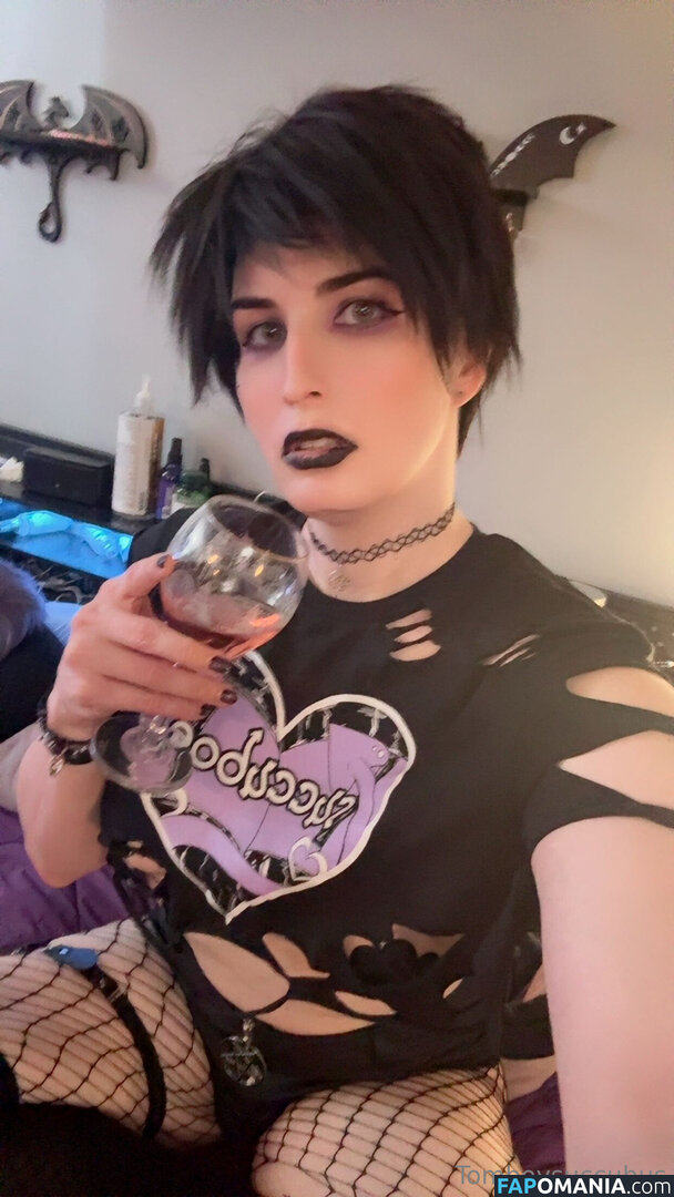 hesosoutheast / tomboysuccubusfree Nu OnlyFans  Foto vazada #10