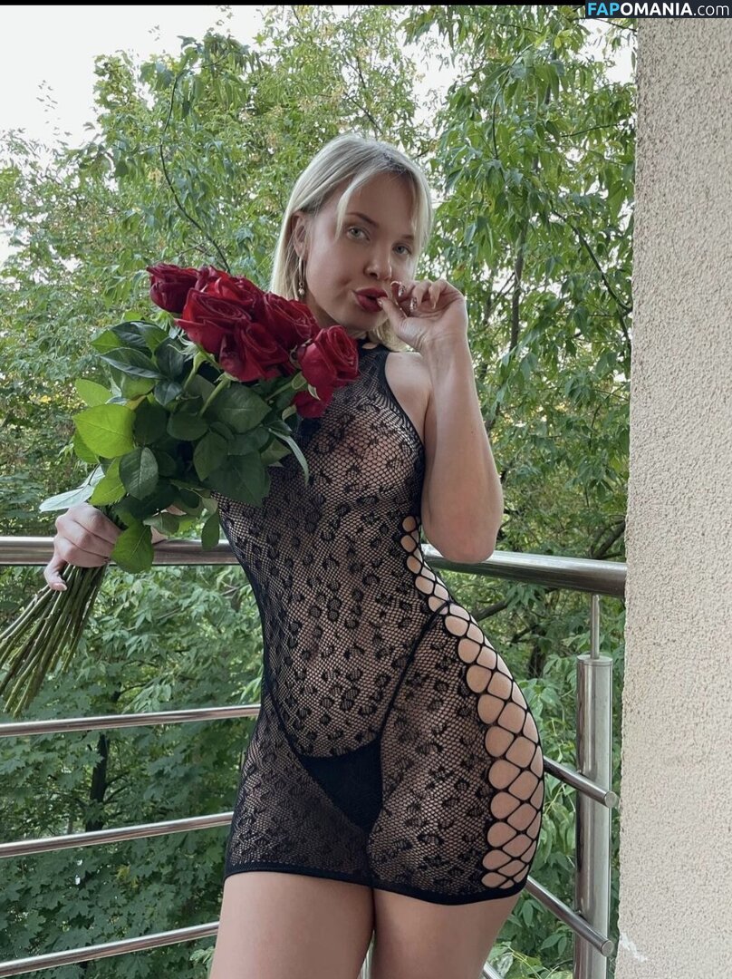 Tomskaya Lubov / l_tomskaia / tomskaya_lyubov_ Nu OnlyFans  Foto vazada #7