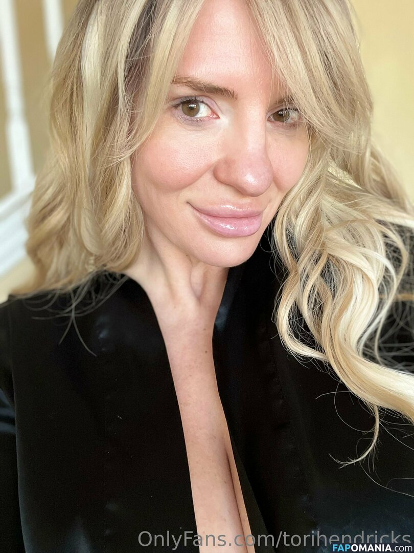 Tori Hendricks / Torihendricks / torihendricz / torii_hendricks Nu OnlyFans  Foto vazada #21