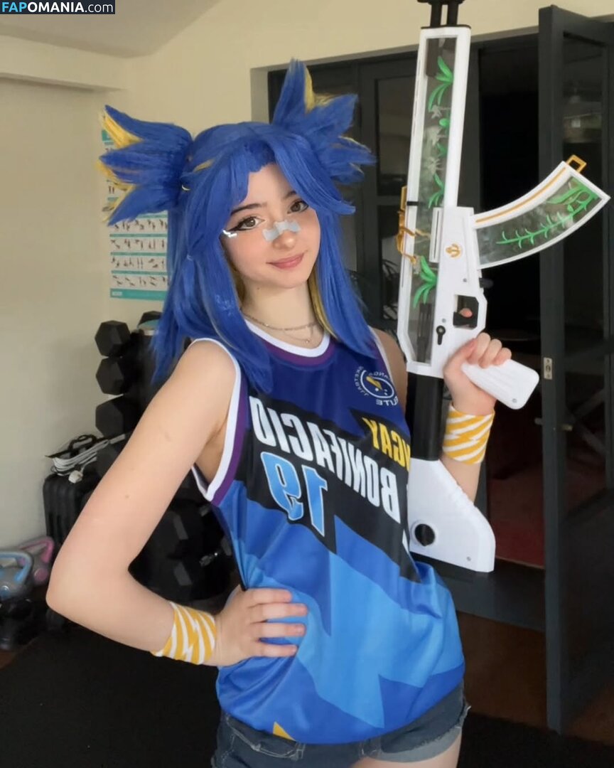  / Ella toxic.tenshi / TenshiTTV / Toxic Tenshi / angel-ai / toxic.tenshi Nu OnlyFans  Foto vazada #54