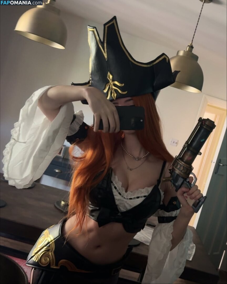  / Ella toxic.tenshi / TenshiTTV / Toxic Tenshi / angel-ai / toxic.tenshi Nu OnlyFans  Foto vazada #65