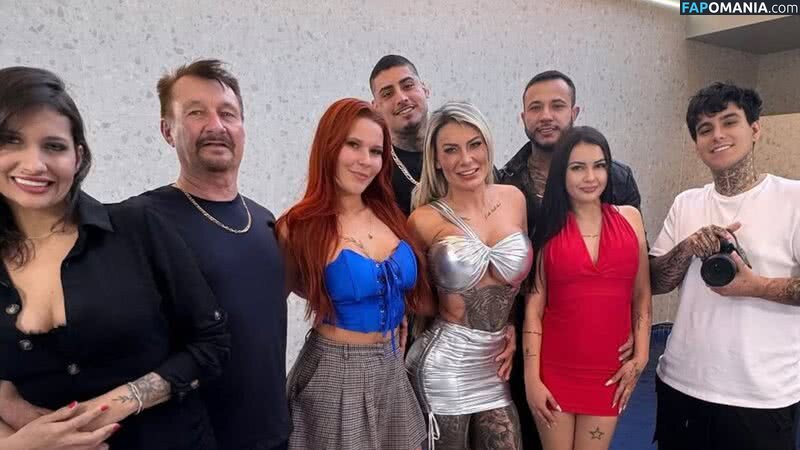 Brigas / Fofocas do Mundo Pornô BR / Polêmicas / Tretas / thetretas Nu OnlyFans  Foto vazada #4