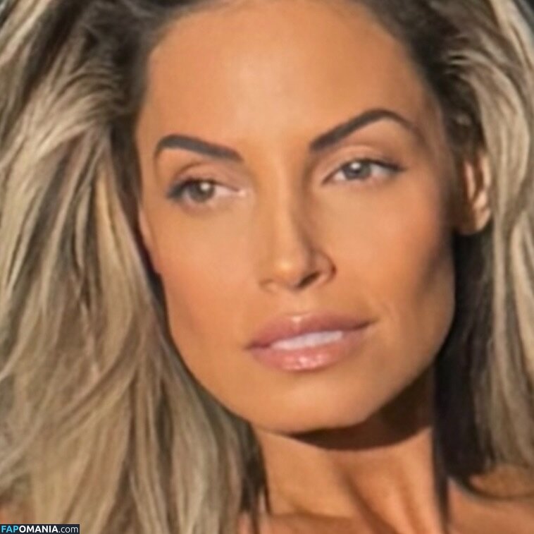 Trish Stratus / trishstratuscom Nu OnlyFans  Foto vazada #1461