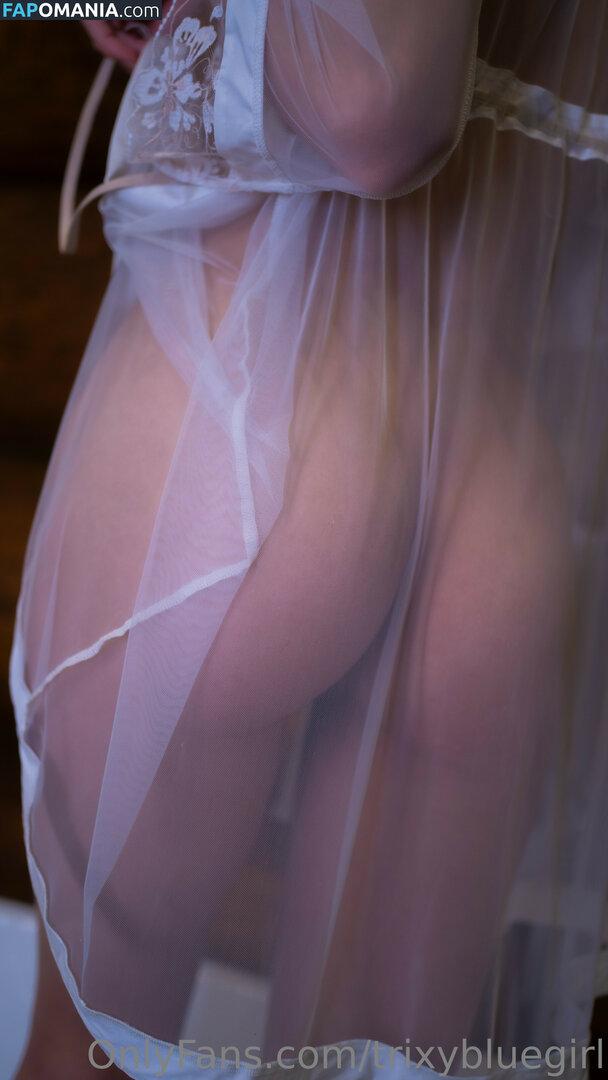 Trixy Blue / trixyblue / trixybluegirl Nu OnlyFans  Foto vazada #81