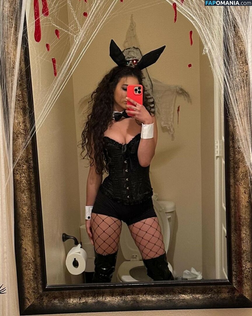 React Chanel Girls / Try Channel Girls / haleyhudson / thetrychannel Nu OnlyFans  Foto vazada #197