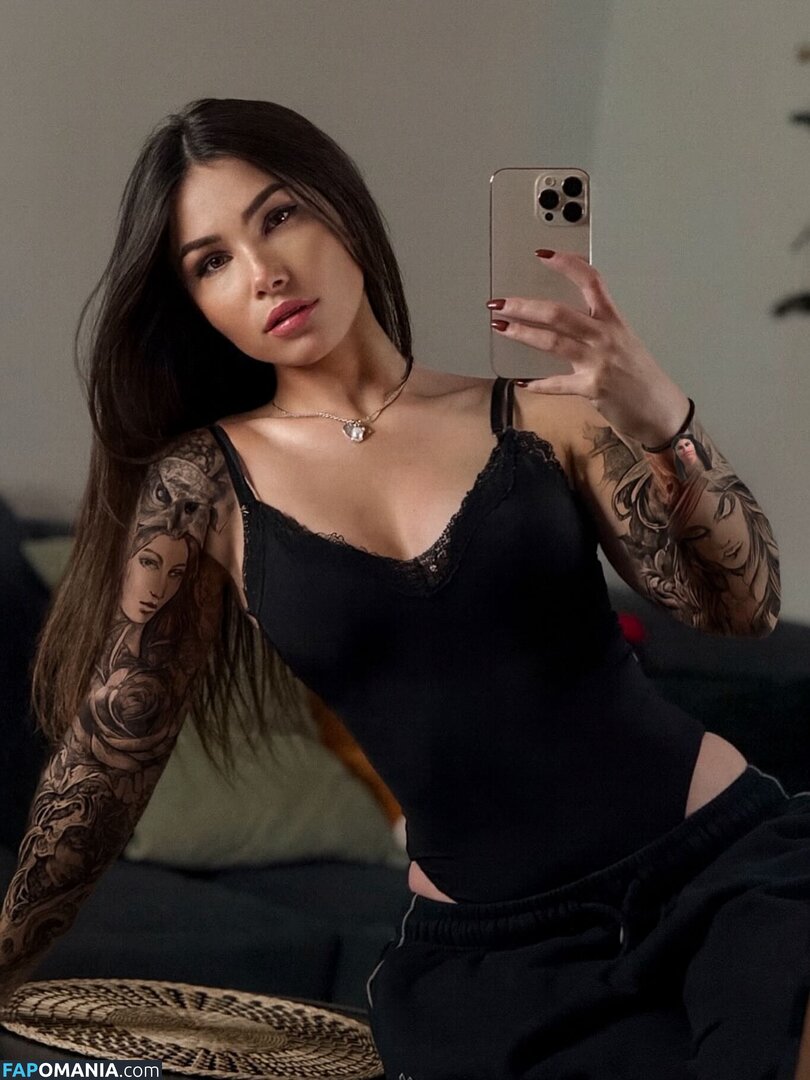 Tslanaxoxo / Yourlanatgirl / Yourlittlelana Nu OnlyFans  Foto vazada #60