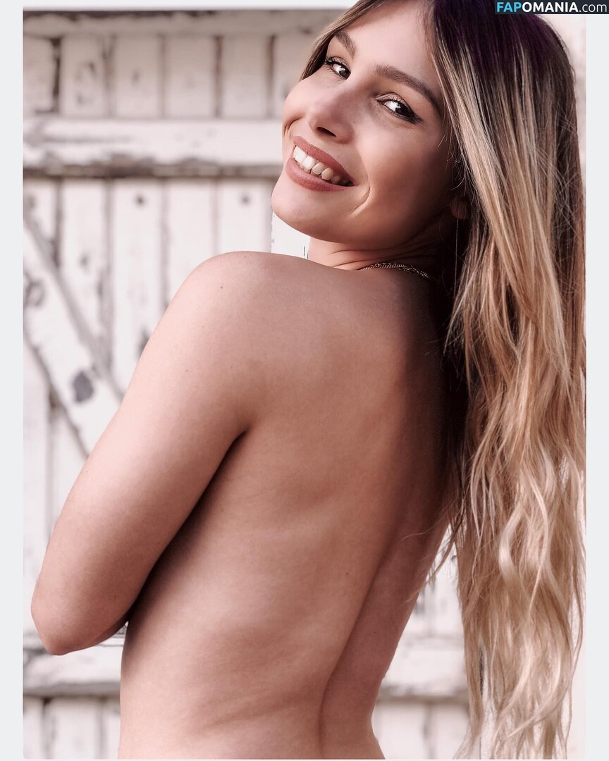 Tslanaxoxo / Yourlanatgirl / Yourlittlelana Nu OnlyFans  Foto vazada #86