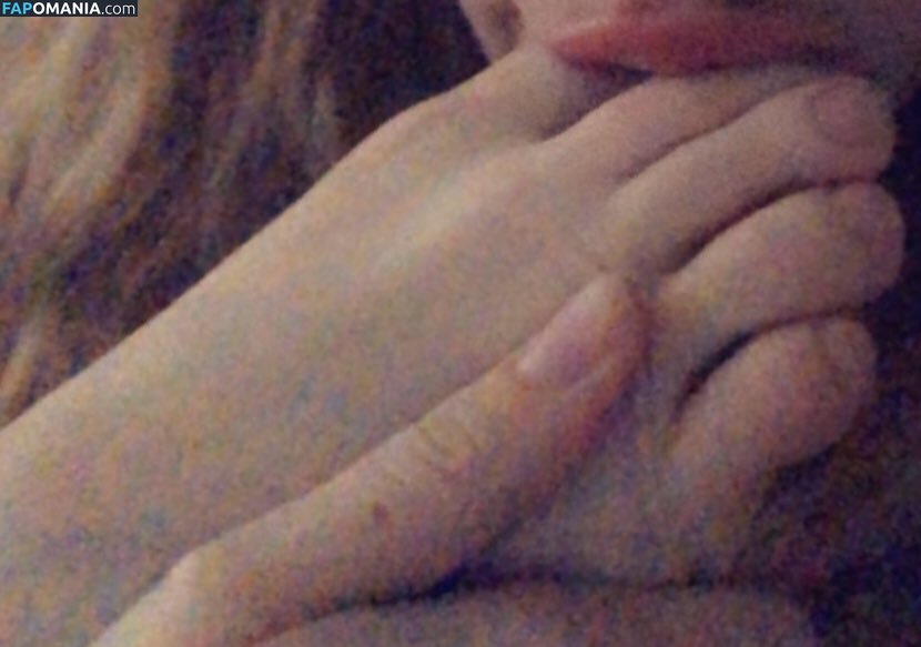 TsukiTyan / Tsuki_Tyann / tanukityan Nu OnlyFans  Foto vazada #1