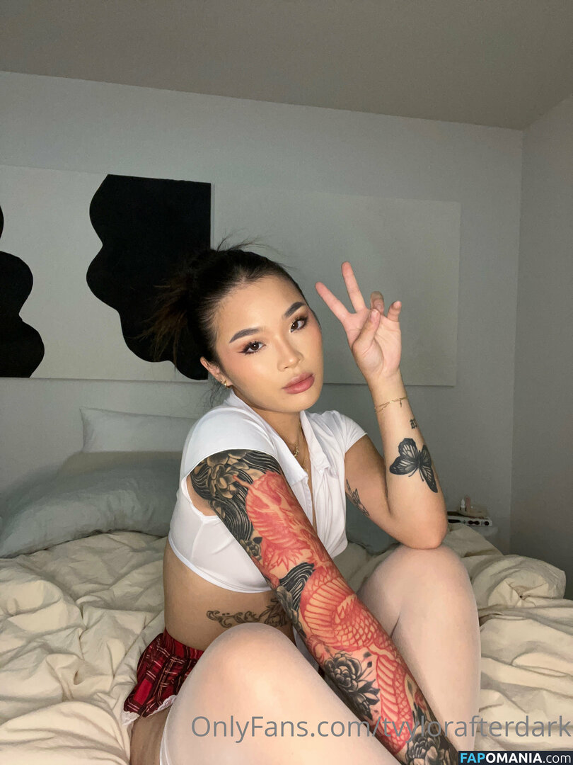 tvylorafterdark Nu OnlyFans  Foto vazada #17