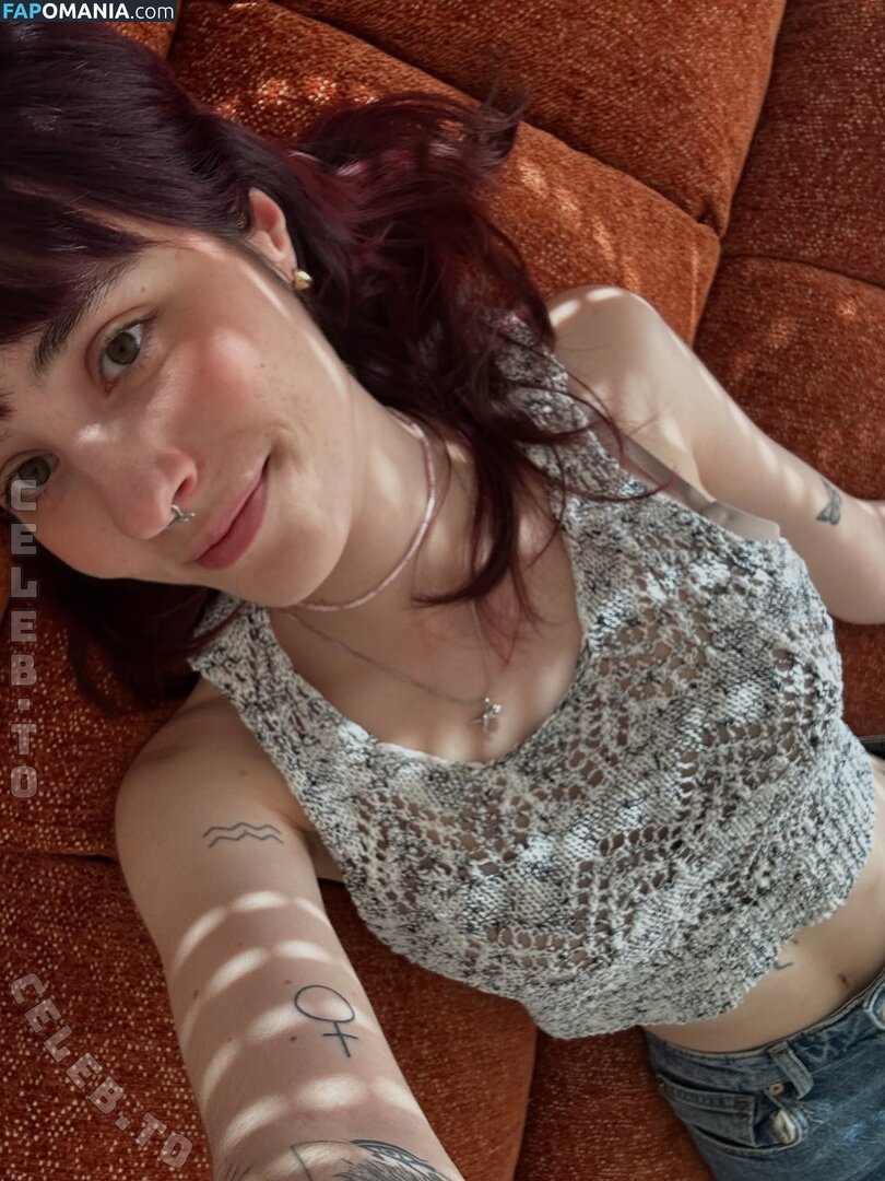 https: / typicallylotti Nu OnlyFans  Foto vazada #2