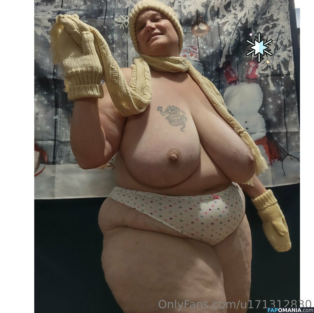 totally_radeline / u171312830 Nu OnlyFans  Foto vazada #4
