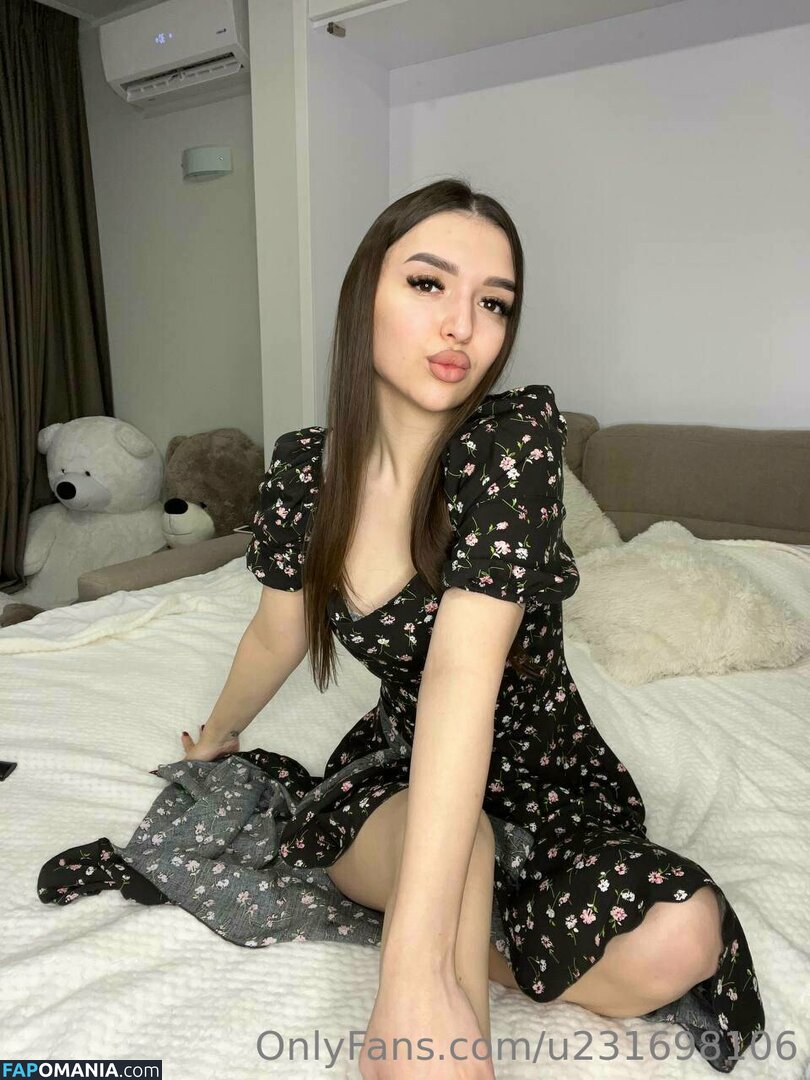 itsbrittneybxtch_ / u231698106 Nu OnlyFans  Foto vazada #15