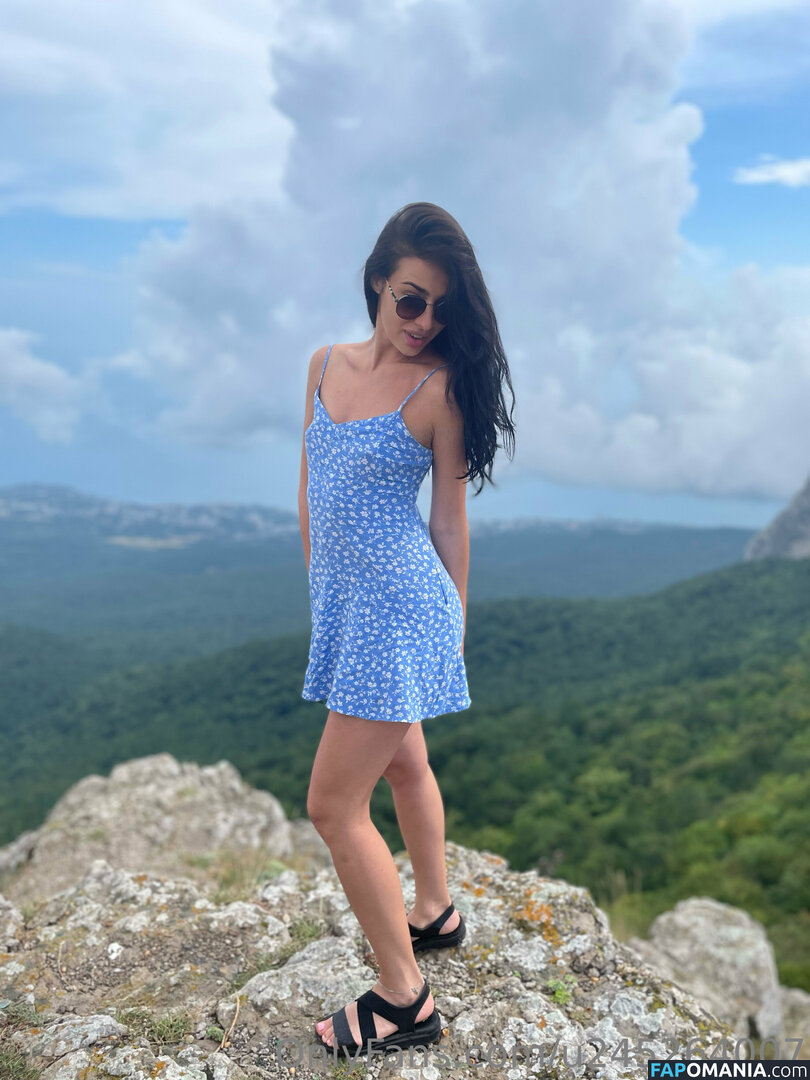 u245264007 Nu OnlyFans  Foto vazada #11