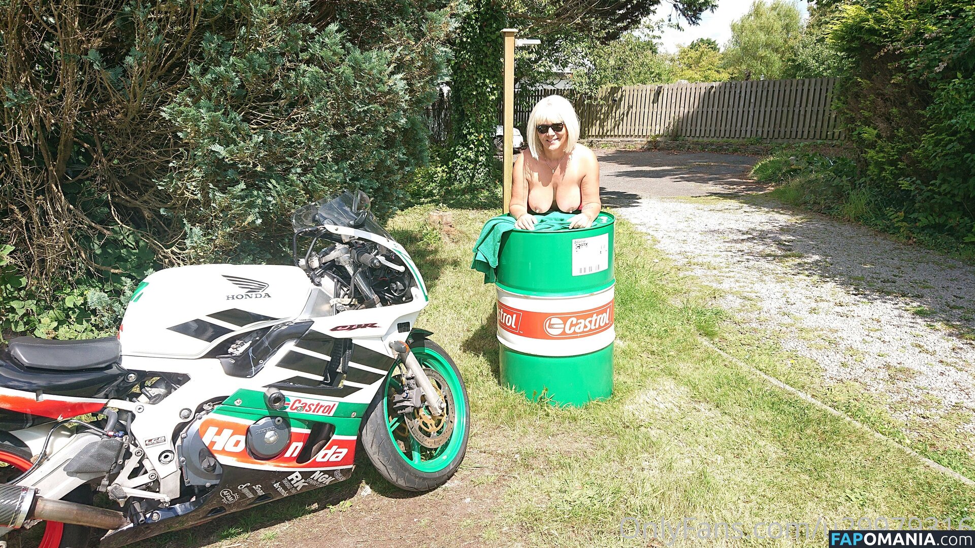 girly.biker.stuff / u29979316 Nu OnlyFans  Foto vazada #18