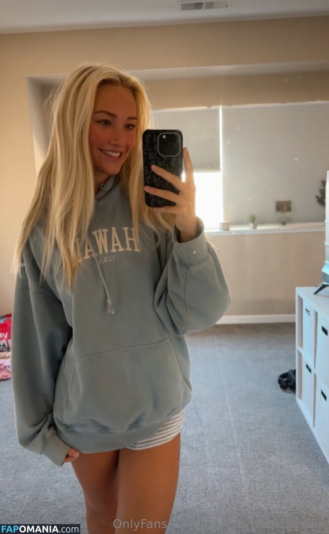 bellaxomae / urefavoriteblondevip Nu OnlyFans  Foto vazada #2