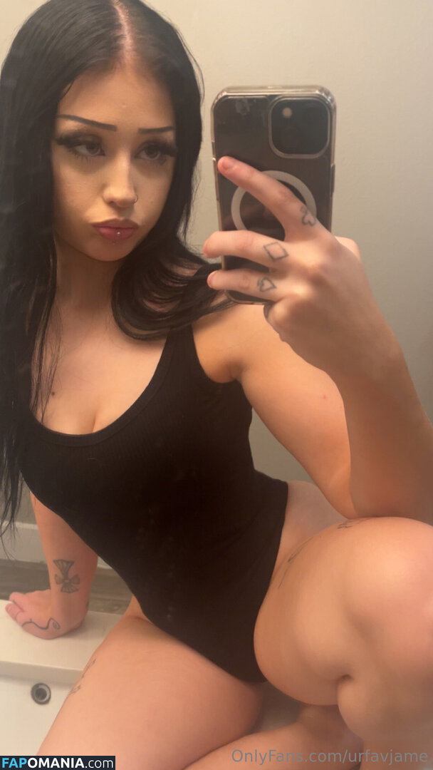 https: / urfavjame / urrfavjame Nu OnlyFans  Foto vazada #7