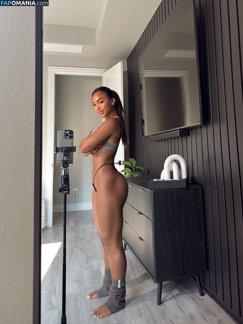 v_sanhouse Nu OnlyFans  Foto vazada #5