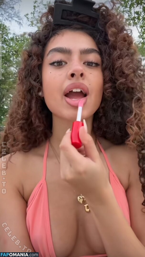 V7ena / u7ena Nu OnlyFans  Foto vazada #8